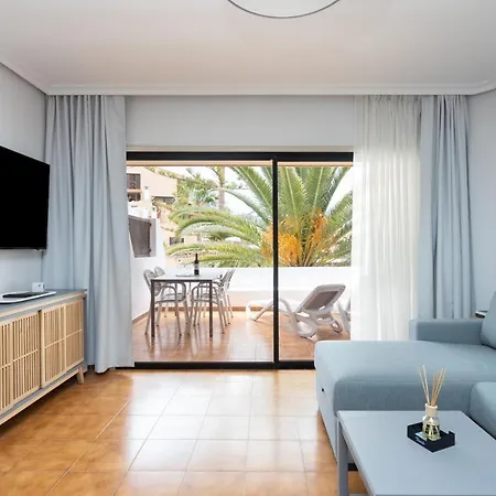 Oceanfront Tenerife South Abatros 254 公寓 *